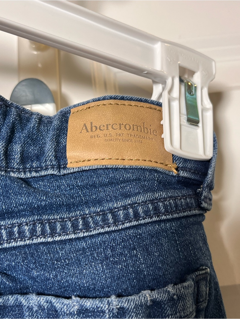 Abercrombie Kids Floral Embroidered Wide-Leg Jeans Girls 5/6 - Picture 4 of 6